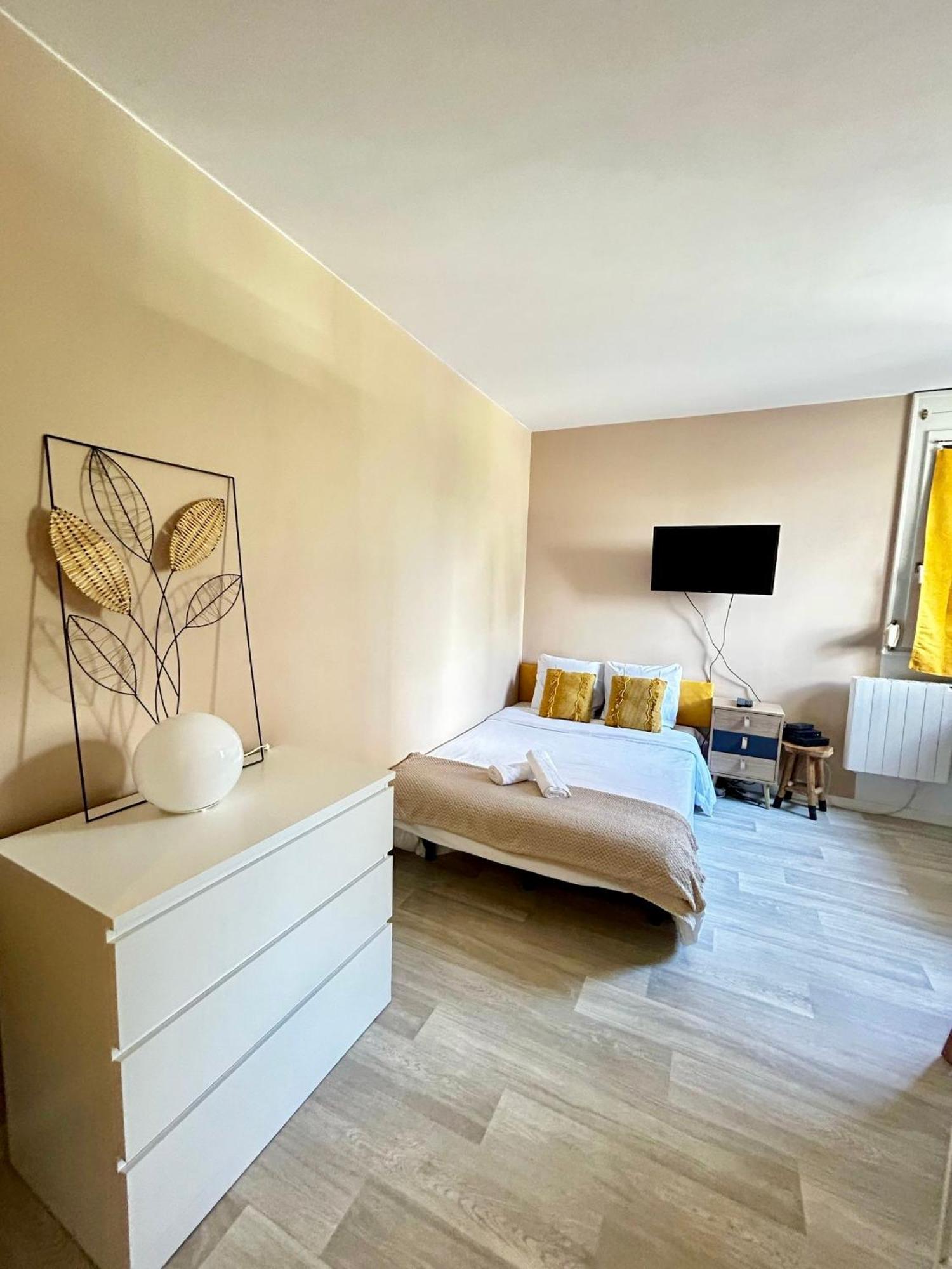 L'Emailleur Studio Cosy Et Tout Equipe Λιμόζ Εξωτερικό φωτογραφία