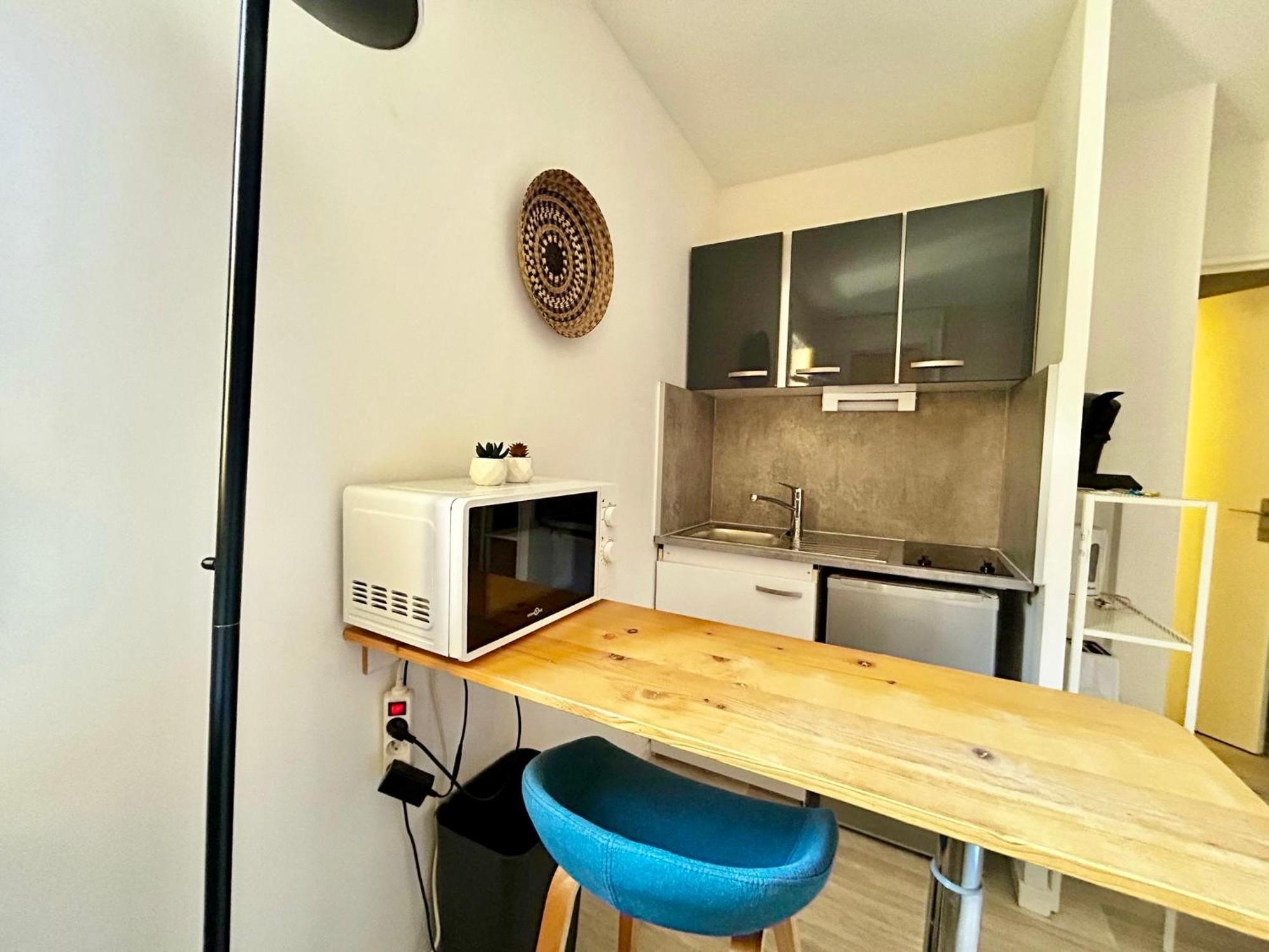 L'Emailleur Studio Cosy Et Tout Equipe Λιμόζ Εξωτερικό φωτογραφία